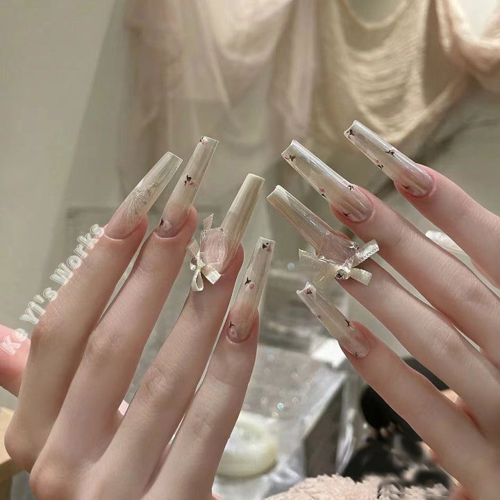 Floral Embellished Press-On Nails Bowlift