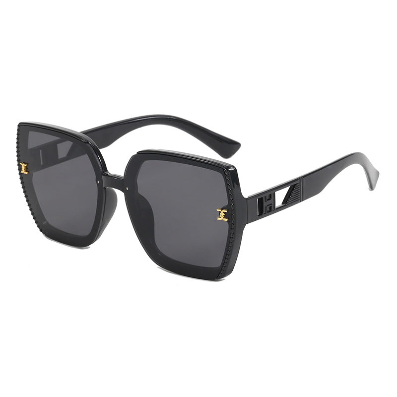 Ladies square sunglasses with high-quality frame and UV protection Bowlift
