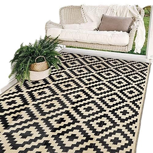 Geometric Patterned Outdoor Area Rug