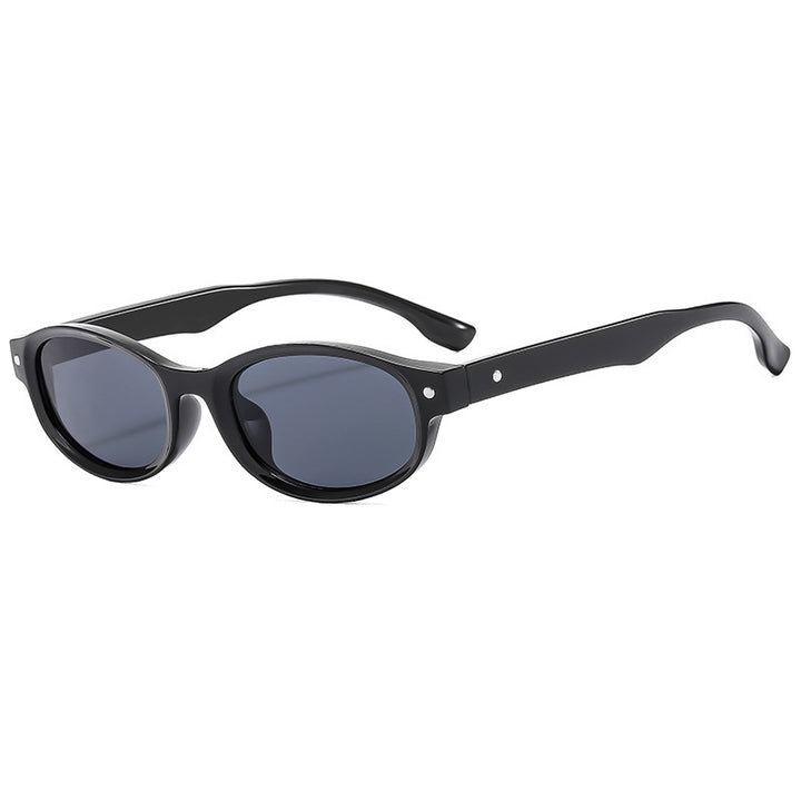 Ladies fashionable sunglasses in oval style Bowlift