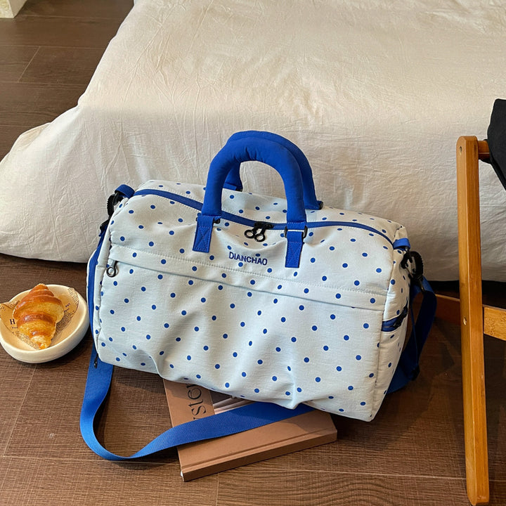 Practical Weekend Bag Bowlift
