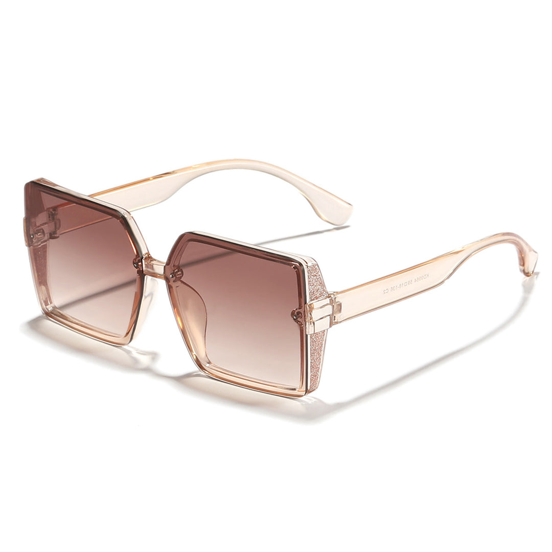 Ladies fashionable sunglasses in extravagant square design Bowlift