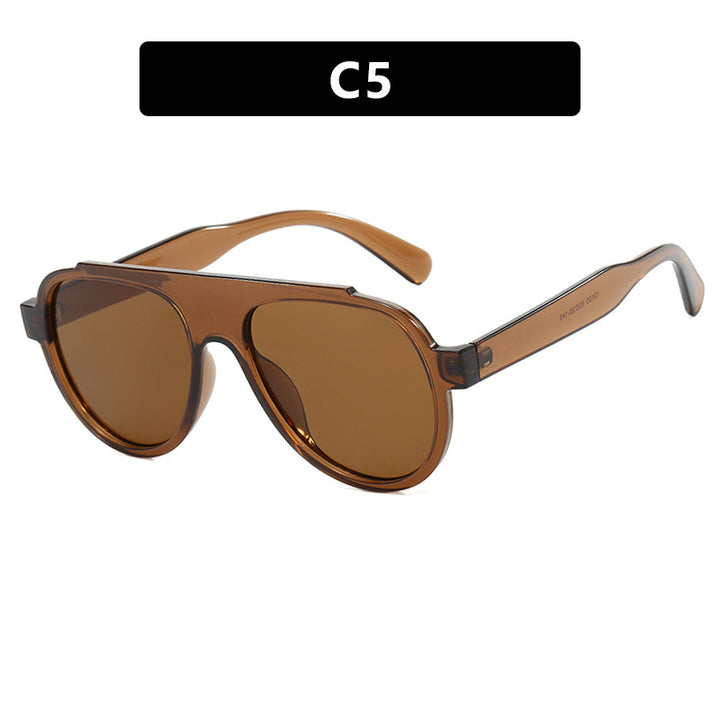 Women's stylish black sunglasses in modern design Bowlift