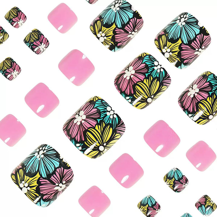Nail art with colorful flower pattern Bowlift