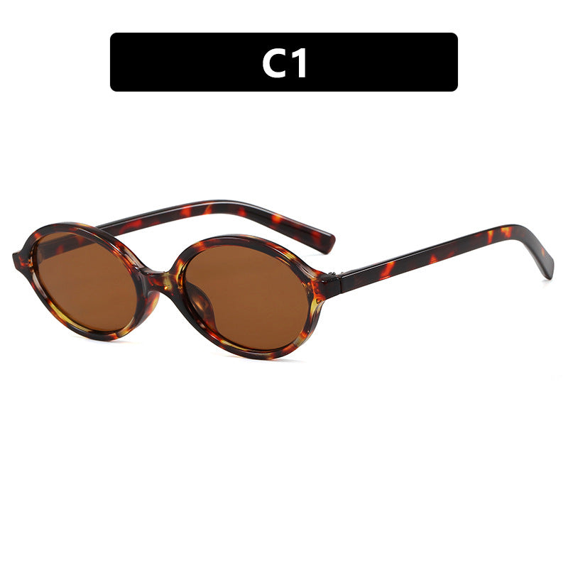 Ladies fashionable retro-inspired sunglasses Bowlift