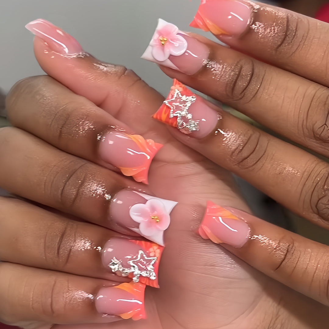 Floral Accent Press-On Nail Set Bowlift