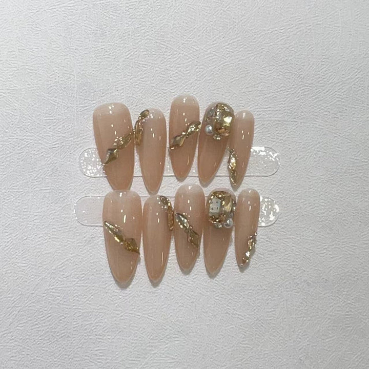 Stylish Stiletto Press-On Nail Set Bowlift
