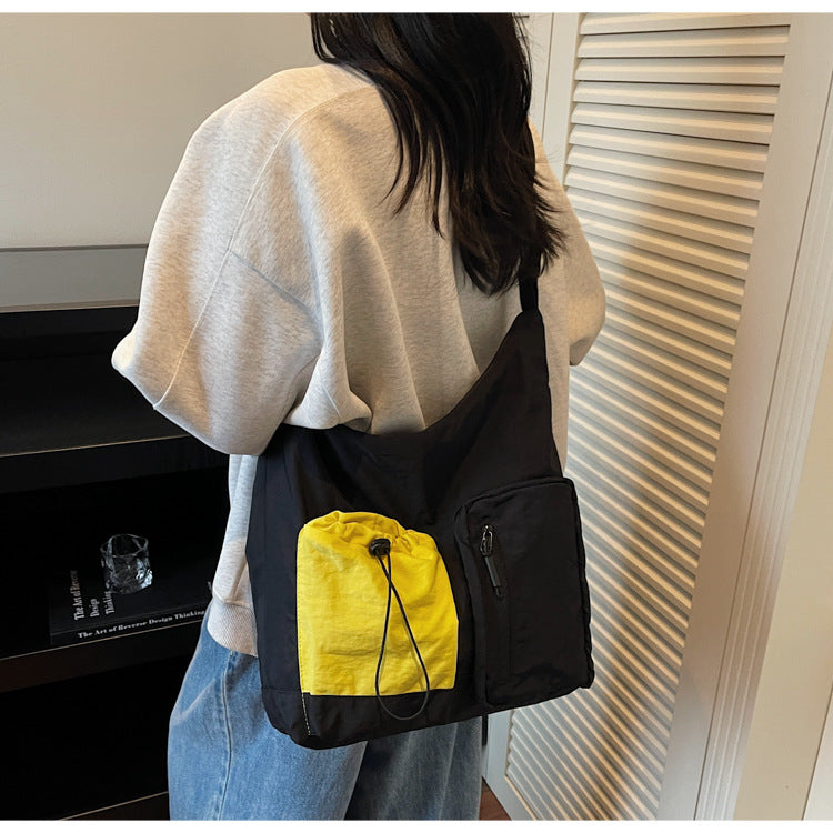 Practical Multi-Pocket Shoulder Bag Bowlift