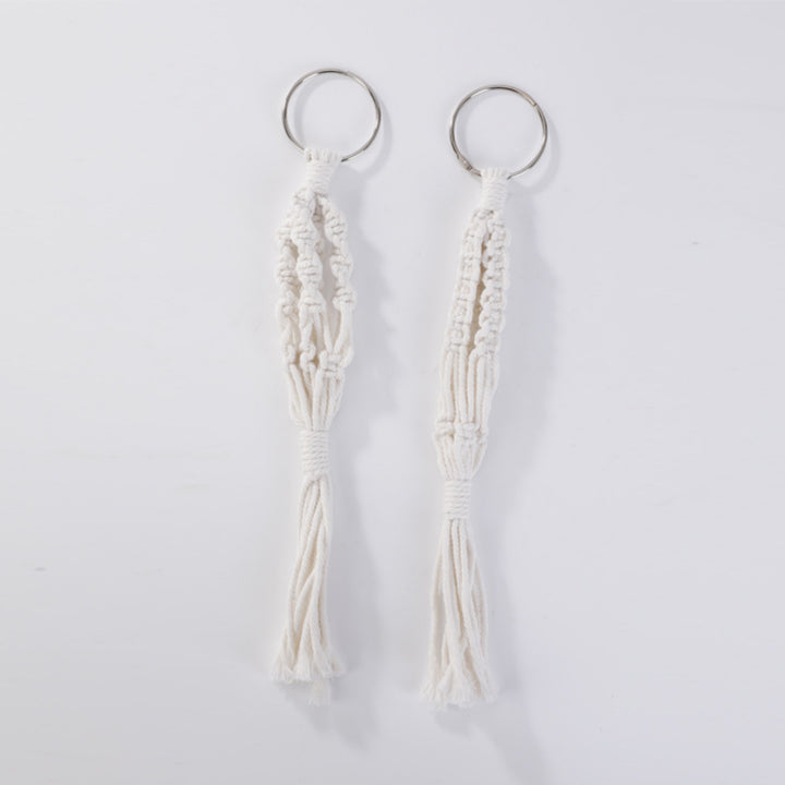Key jewelry with macrame design Bowlift