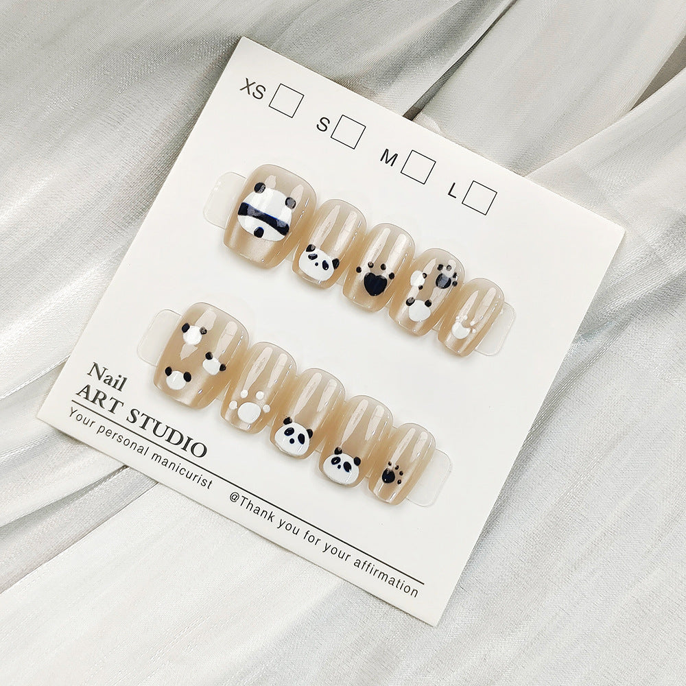 Glamorous Artificial Nails with Shimmering Design Bowlift