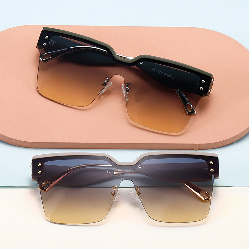 Women Fashion Sunglasses with Geometric Design and UV Protection Bowlift