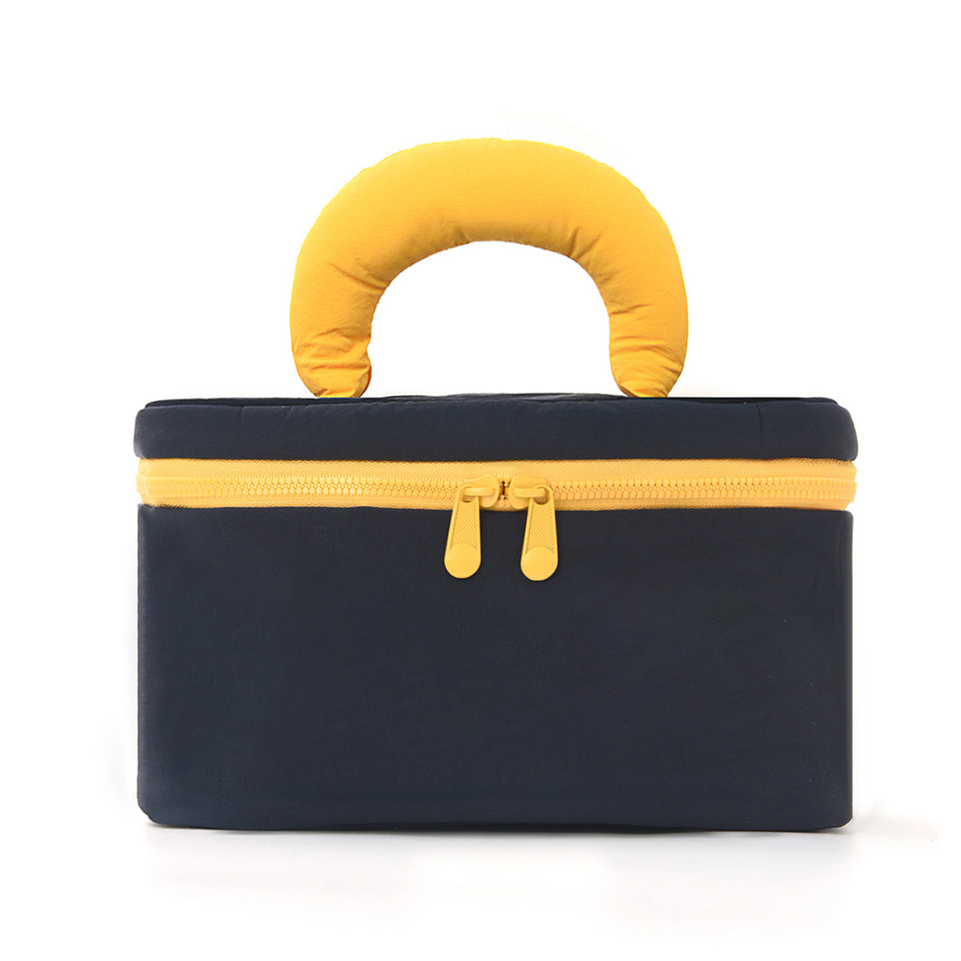 Cosmetic organizer with ergonomic carrying handle Bowlift
