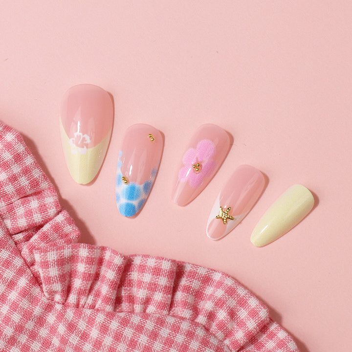 Artistic Nail Art Tips Collection Bowlift