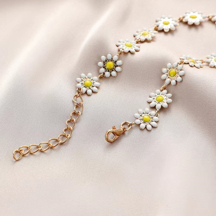 Floral Statement Necklace Bowlift