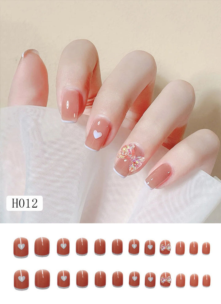 Artificial nail tips with bow design Bowlift