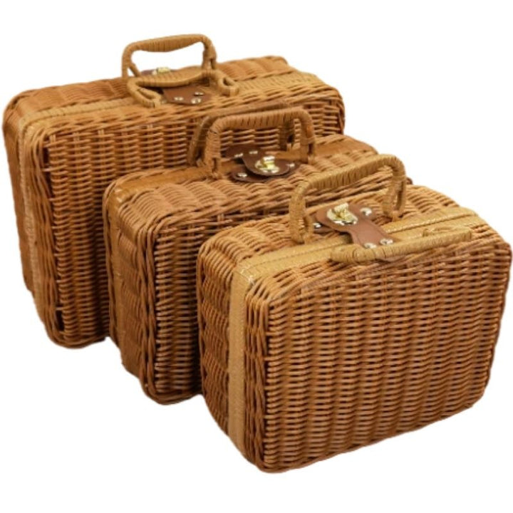 Women's handcrafted cosmetic storage case Bowlift