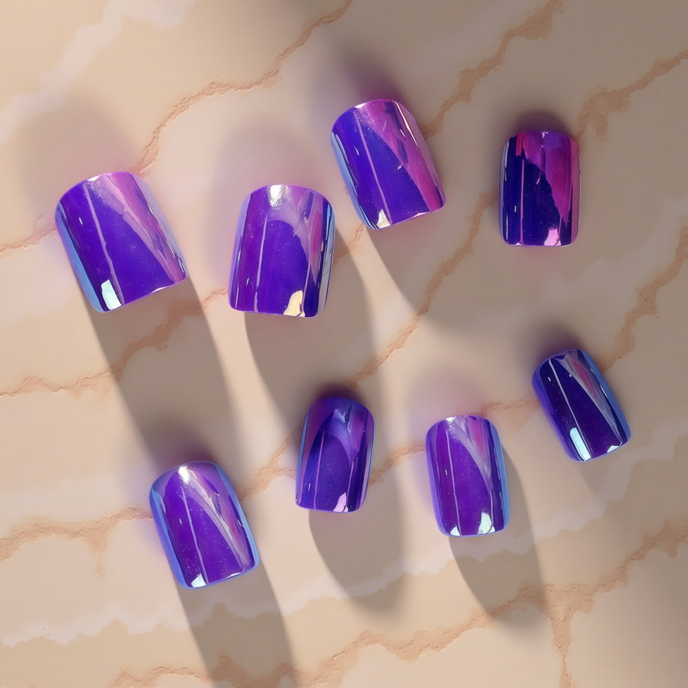 High-gloss artificial nails Bowlift