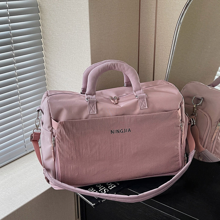 Versatile Travel Duffel Bag Bowlift