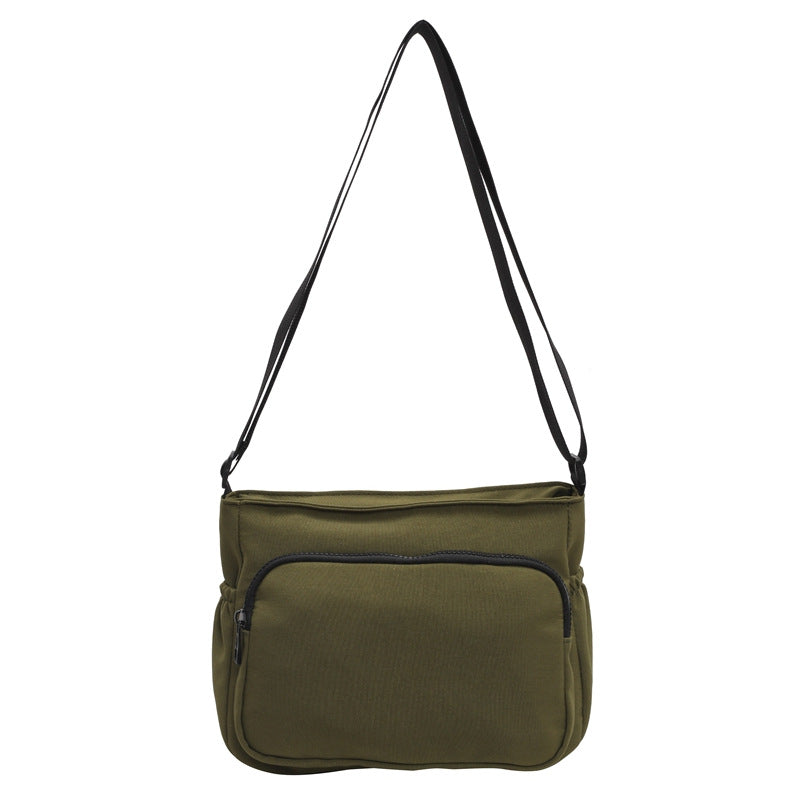 Practical shoulder bag with versatile storage compartments Bowlift