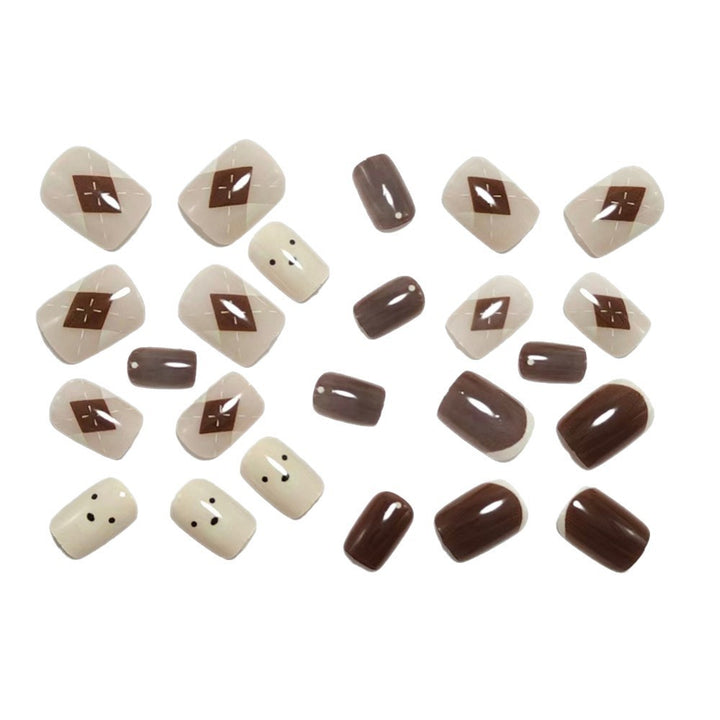 Creative press-on nails in elegant bear design Bowlift