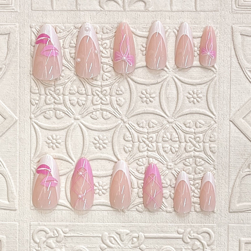 Artistic Press-On Nail Set with Kiss and Bow Design Bowlift