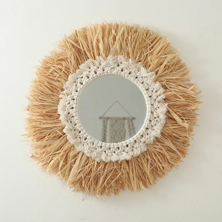 Decorative wall mirror in sunray design Bowlift