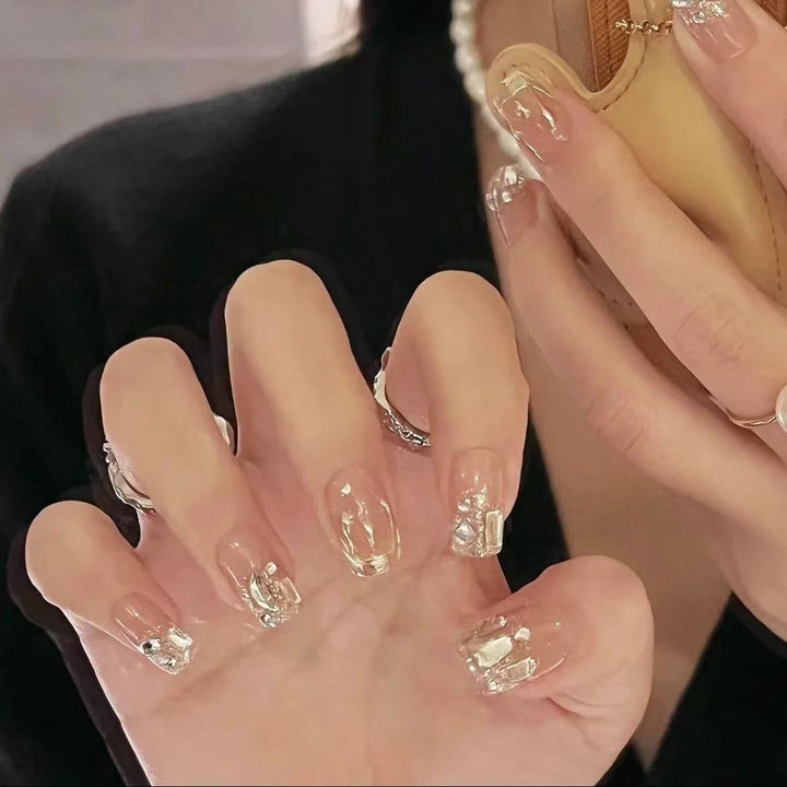 Crystal-Enhanced Press-On Nail Set Bowlift