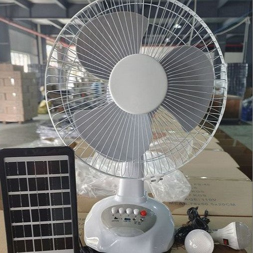 Unisex compact solar and mains powered table fan with built-in battery, oscillating and portable Bowlift