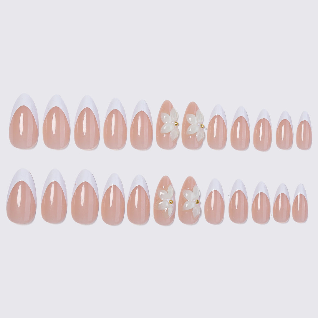 Artificial nails with elegant flower appliqués Bowlift