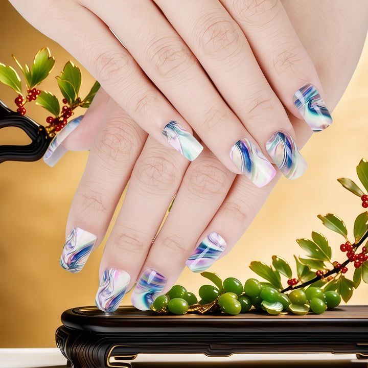 Artificial nail set in modern marble design Bowlift