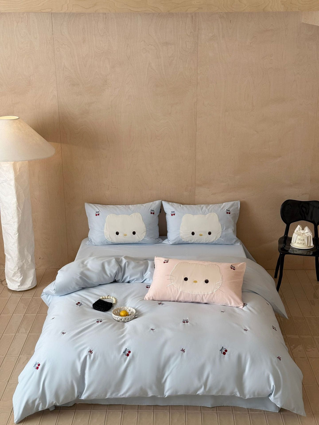 Cute embroidered bedding set with cat applique and cherry motif Bowlift