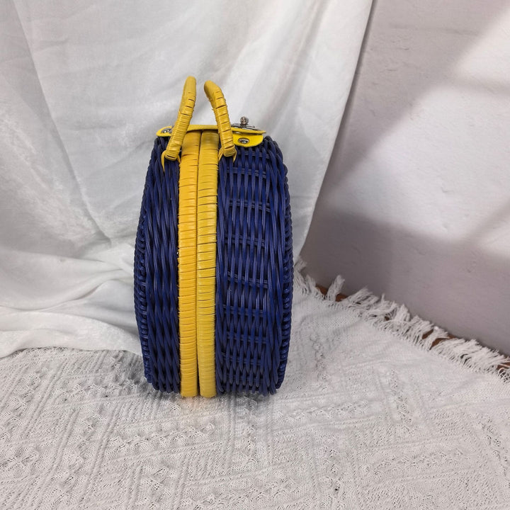 Ladies stylish braided handbag Bowlift