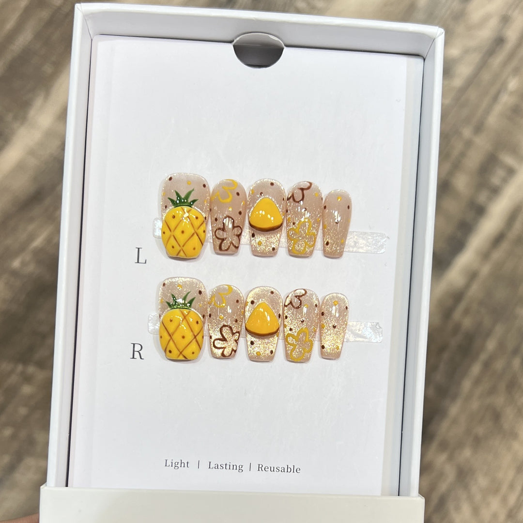 Decorative Floral Stiletto Press-On Nail Set Bowlift