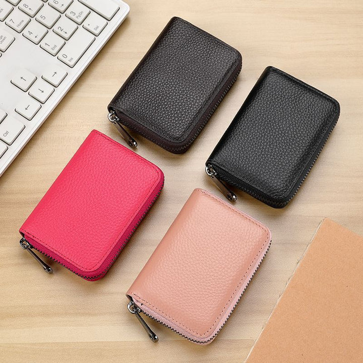 Sleek Zippered Leather Credit Card Holder Bowlift