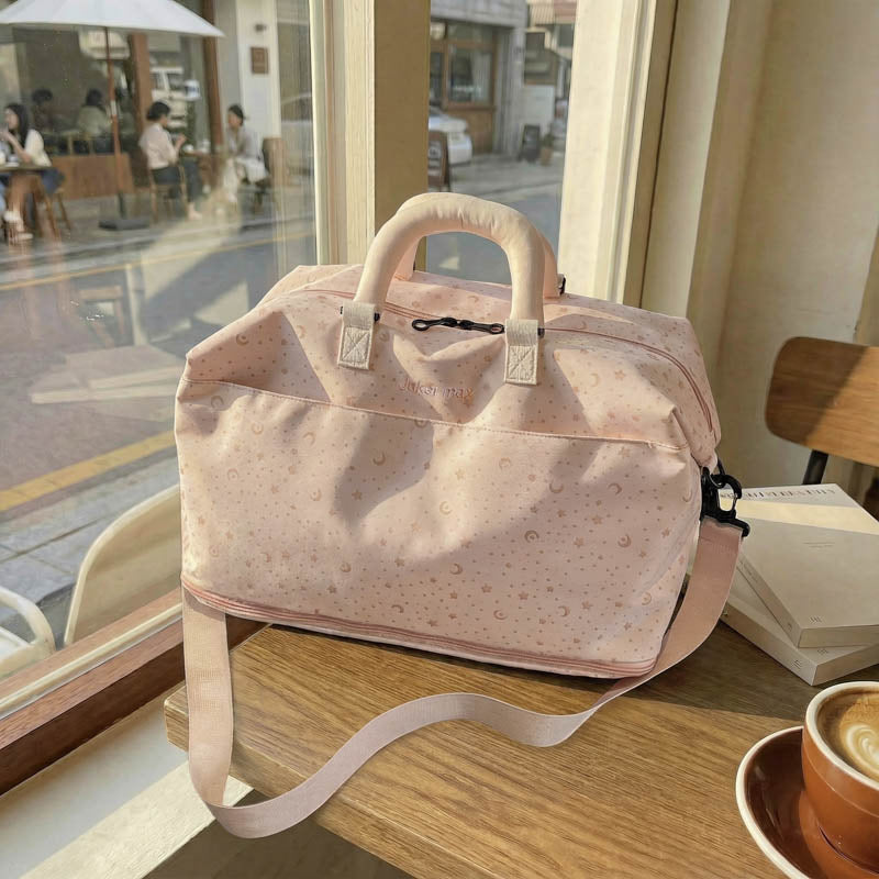 Versatile Travel Tote