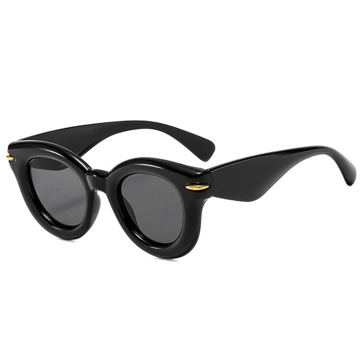 Ladies fashionable sunglasses with elegant silhouette Bowlift