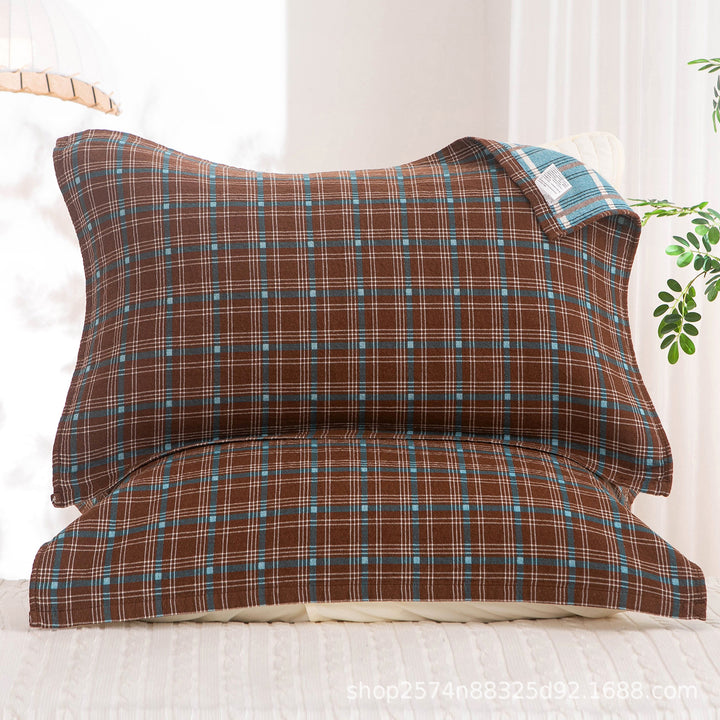 Women's pillowcase with delicate floral motif Bowlift