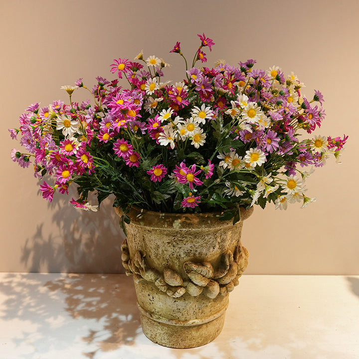 Artificial bouquet with intricate floral splendor Bowlift