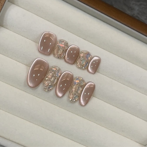 Decorative Press-On Nail Set with Rhinestone Accents Bowlift