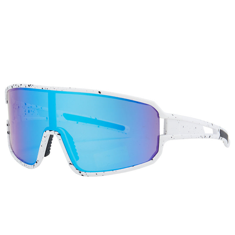 Ladies sporty sunglasses with ergonomic frame and polarized lenses Bowlift