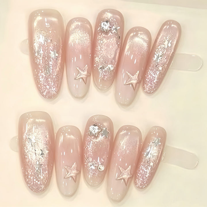 Glamorous 3D Nail Styles Bowlift