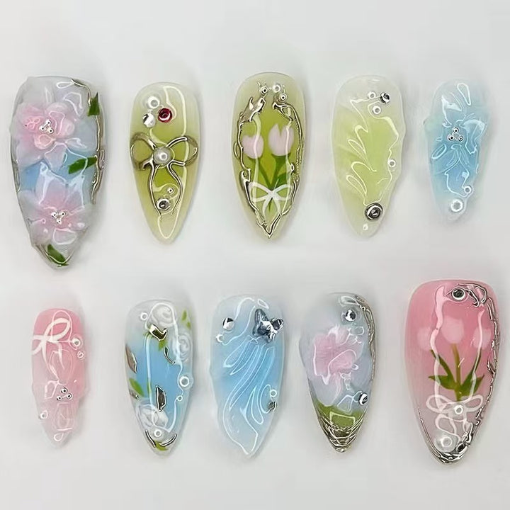 Artistic Floral and Star-Embellished Press-On Nail Set Bowlift