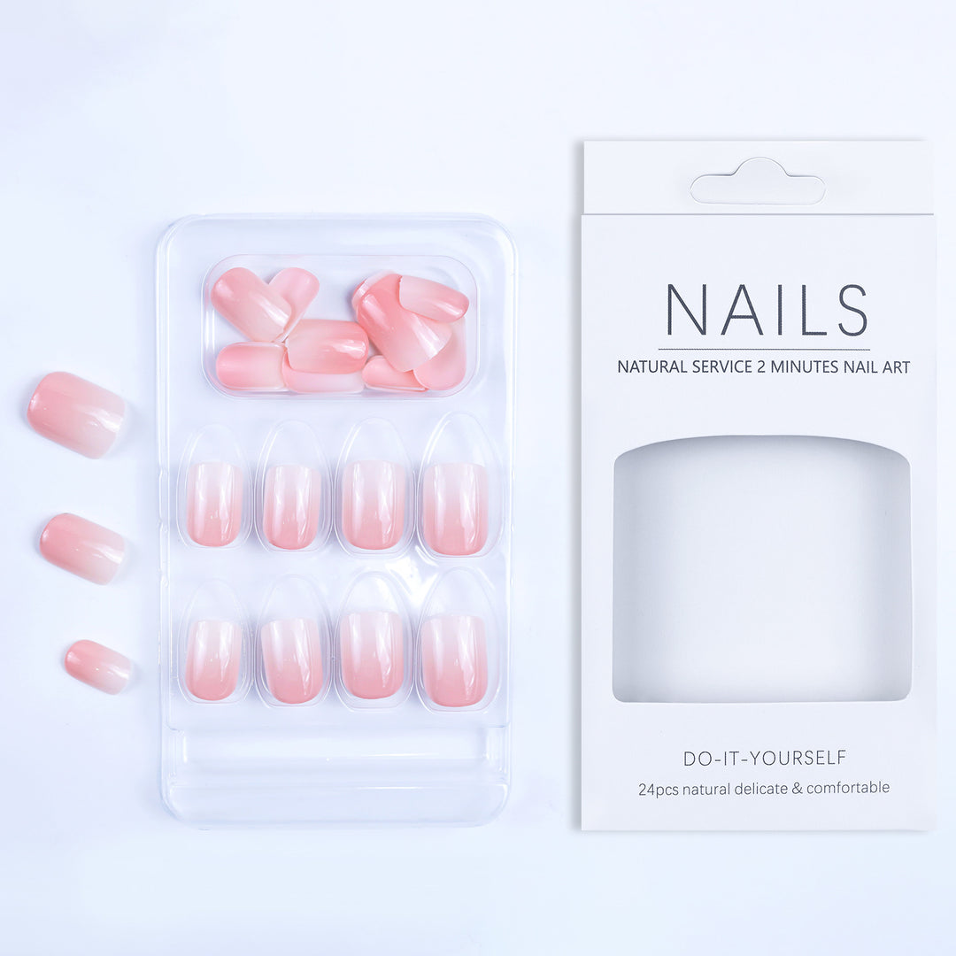 High quality artificial nails in elegant ombre style Bowlift