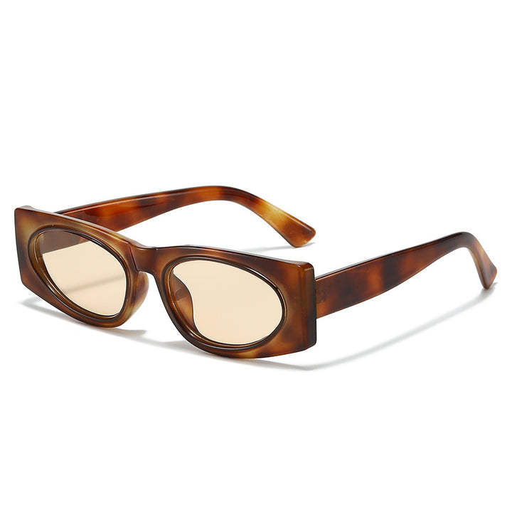 Retro-Inspired Wide-Frame Sunglasses Bowlift