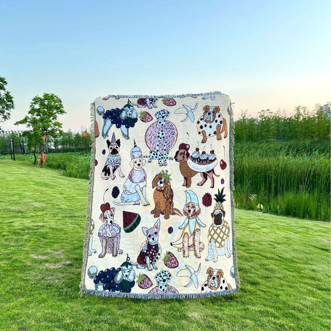 Decorative Pet-Themed Throw Blanket