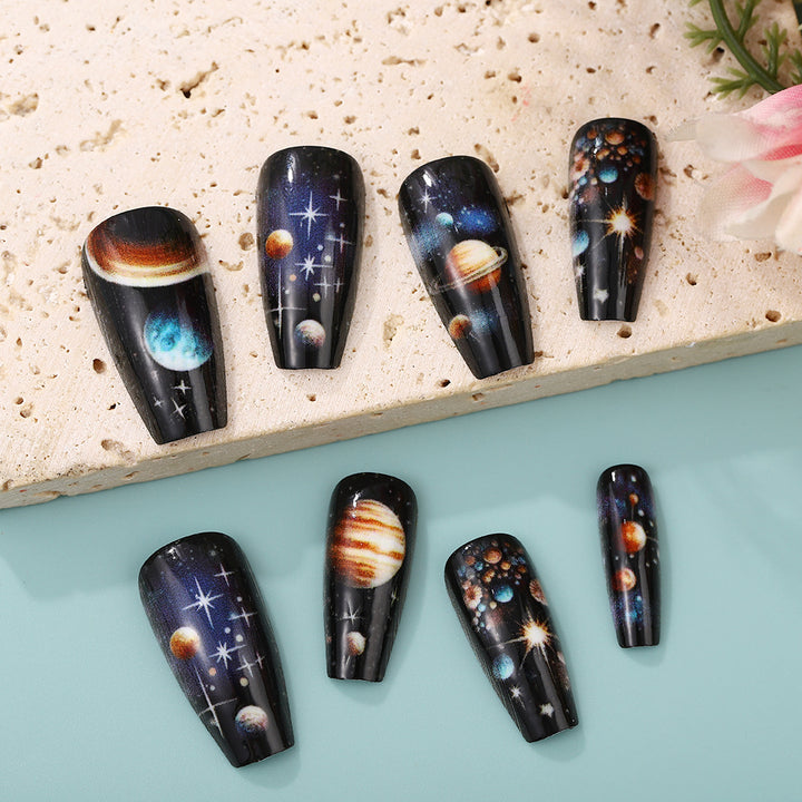 Artificial nails with galactic motifs Bowlift