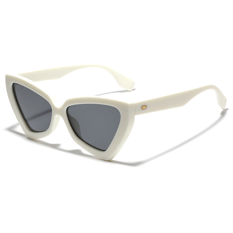 Women's Cat-Eye Sunglasses with Mirrored Lenses and Sturdy Frame Bowlift