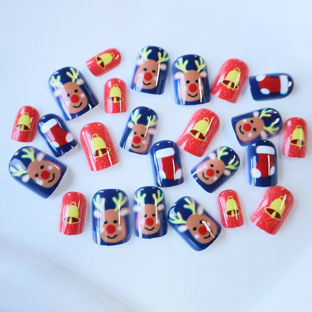 Festive artificial nails with Christmas motifs Bowlift