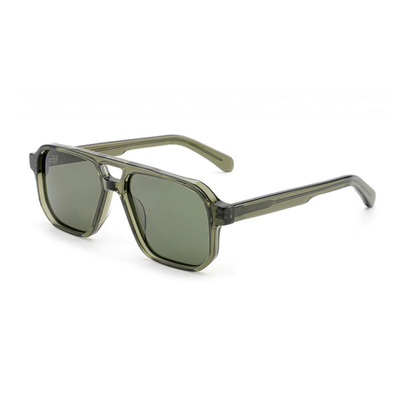 Ladies' sunglasses in a modern, geometric design with a sturdy frame and UV protection Bowlift