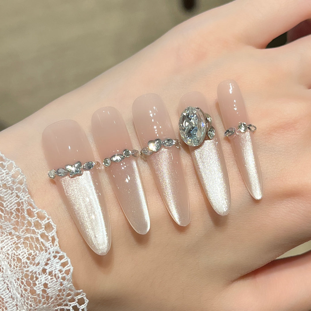 Luxury Rhinestone-Embellished Press-On Nail Set Bowlift